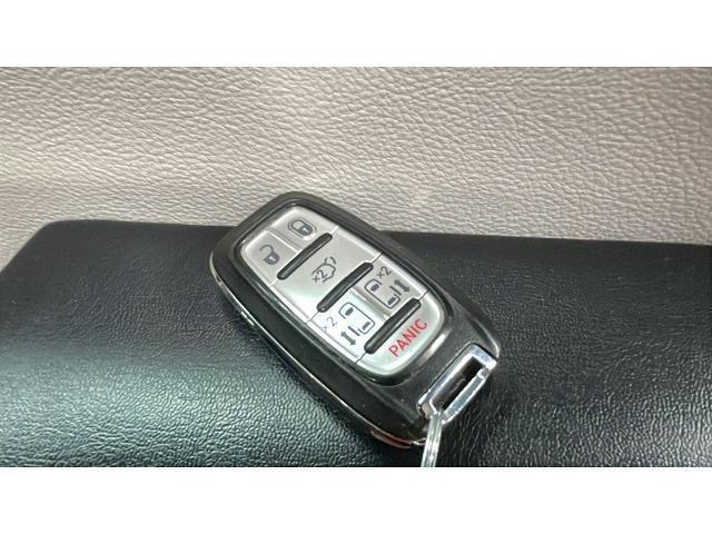 used 2017 Chrysler Pacifica car, priced at $15,490