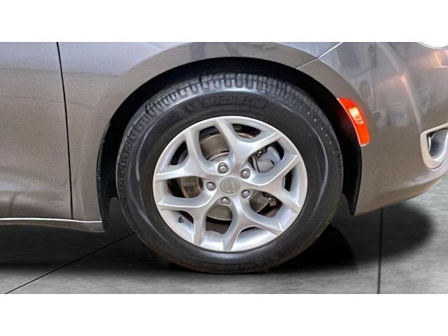 used 2017 Chrysler Pacifica car, priced at $15,490