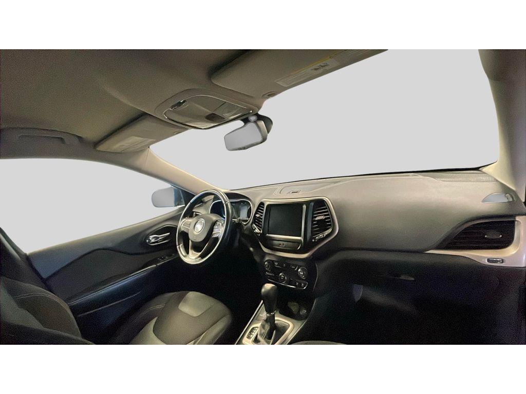 used 2014 Jeep Cherokee car, priced at $10,681