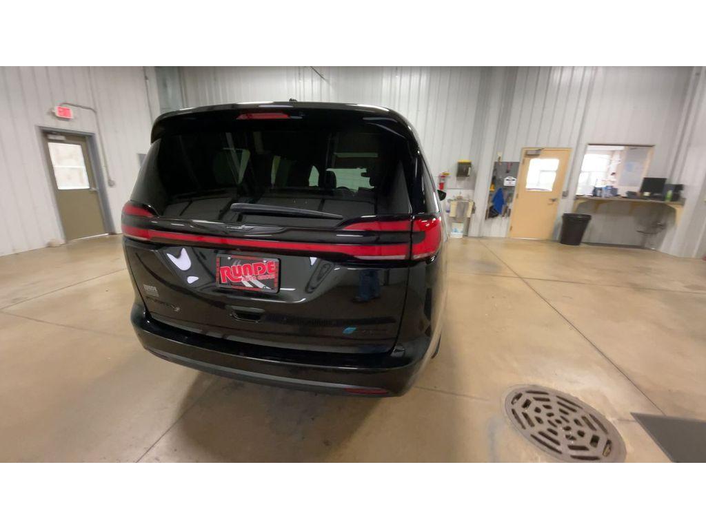 used 2024 Chrysler Pacifica Hybrid car, priced at $43,990