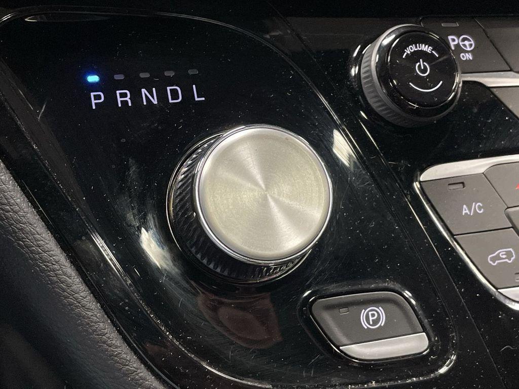 used 2024 Chrysler Pacifica Hybrid car, priced at $43,990