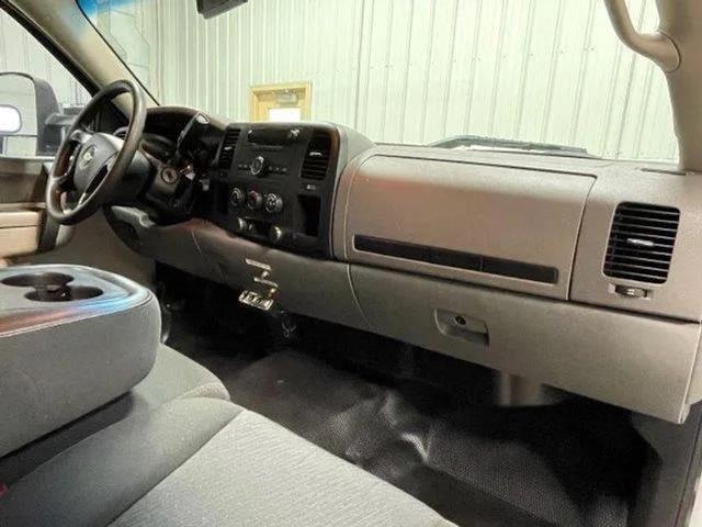 used 2013 Chevrolet Silverado 2500 car, priced at $13,499