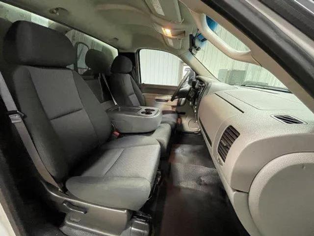 used 2013 Chevrolet Silverado 2500 car, priced at $13,499