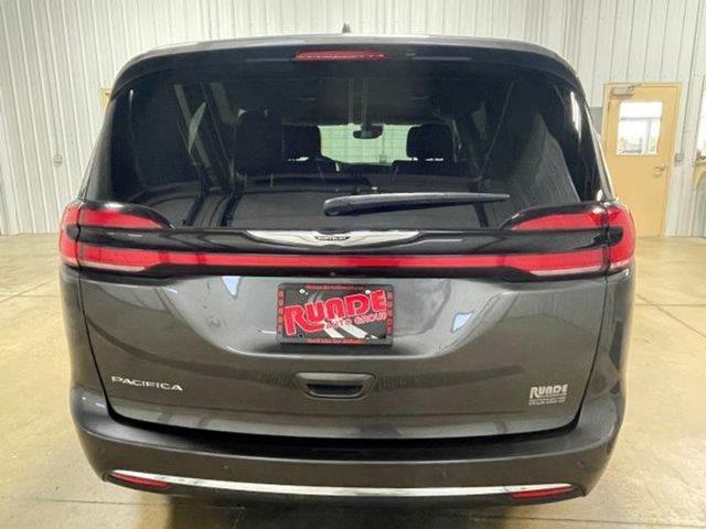 used 2021 Chrysler Pacifica car, priced at $27,990