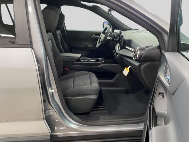 new 2025 Chevrolet Equinox car, priced at $30,995