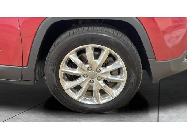 used 2017 Jeep Cherokee car, priced at $15,971