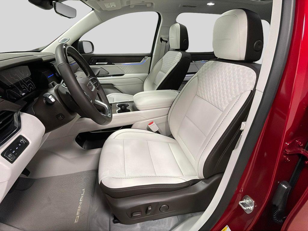 used 2025 GMC Acadia car, priced at $59,900