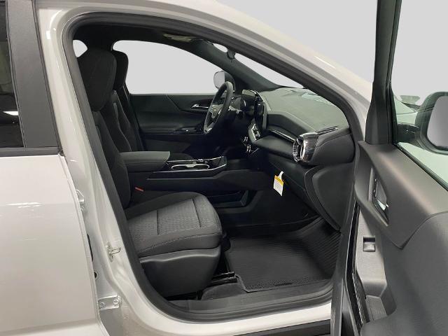 new 2026 Chevrolet Equinox car, priced at $29,916
