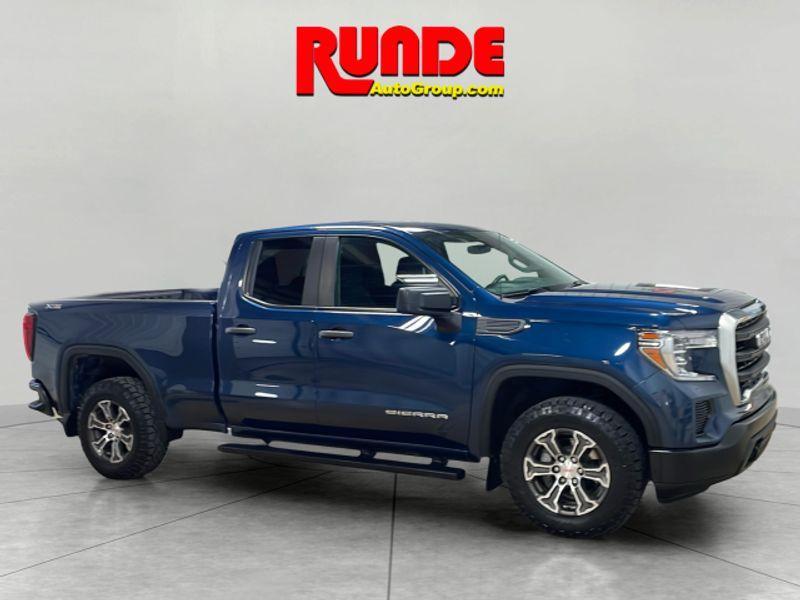 used 2022 GMC Sierra 1500 Limited car, priced at $31,421