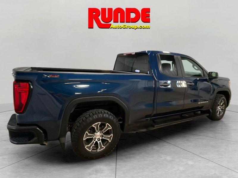 used 2022 GMC Sierra 1500 Limited car, priced at $31,421