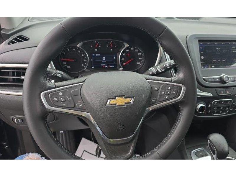 used 2022 Chevrolet Equinox car, priced at $24,990