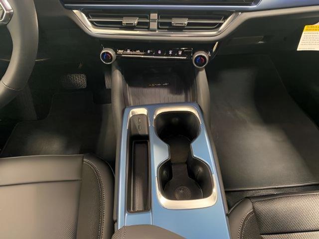 new 2025 Chevrolet Equinox EV car, priced at $49,990