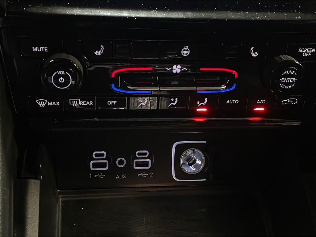 used 2024 Jeep Grand Cherokee car, priced at $37,741