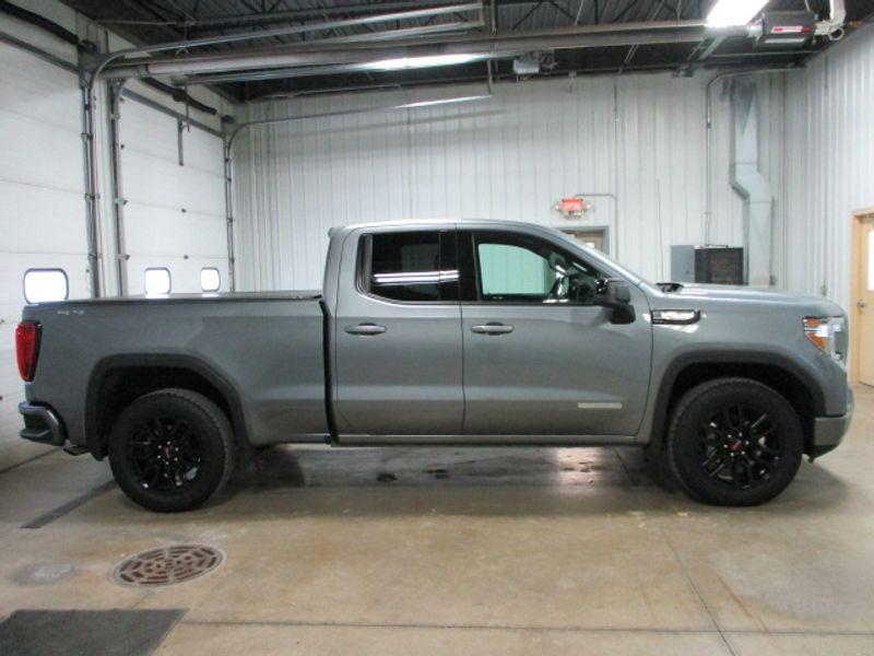 used 2022 GMC Sierra 1500 Limited car, priced at $37,820