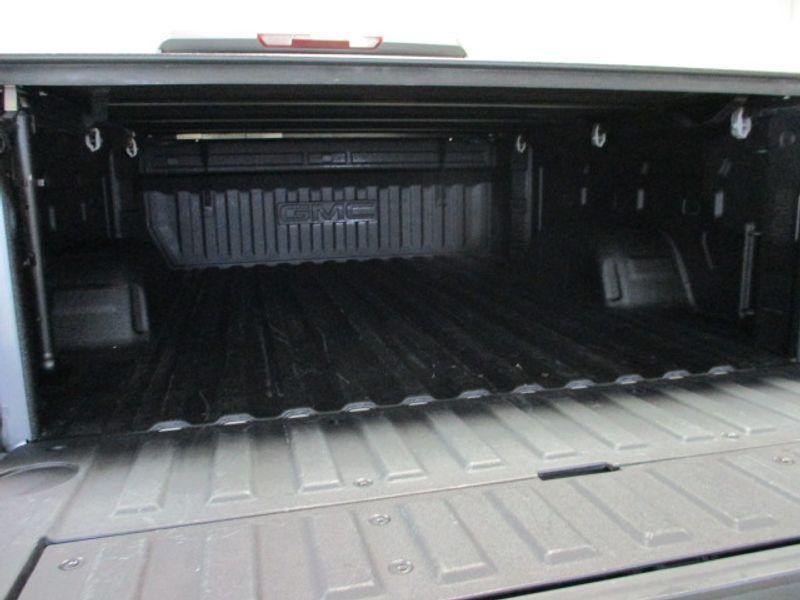 used 2022 GMC Sierra 1500 Limited car, priced at $37,820