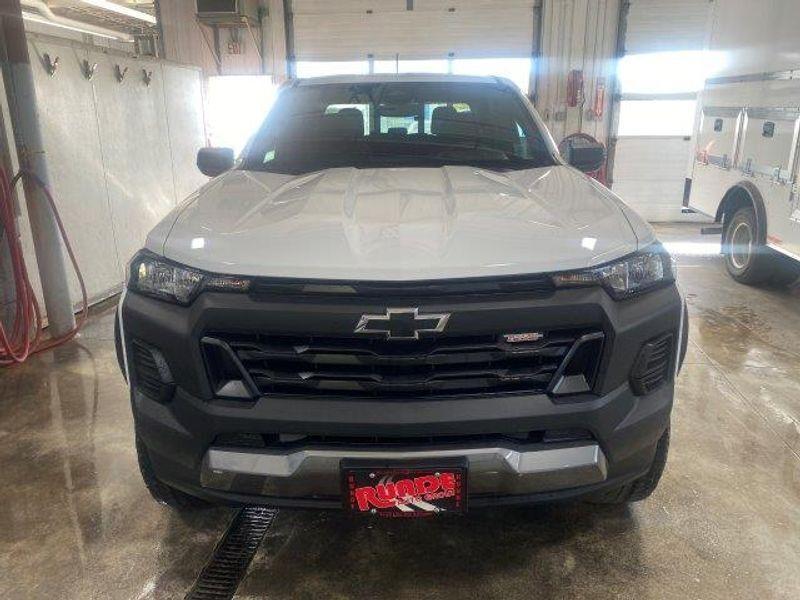 new 2024 Chevrolet Colorado car, priced at $40,360