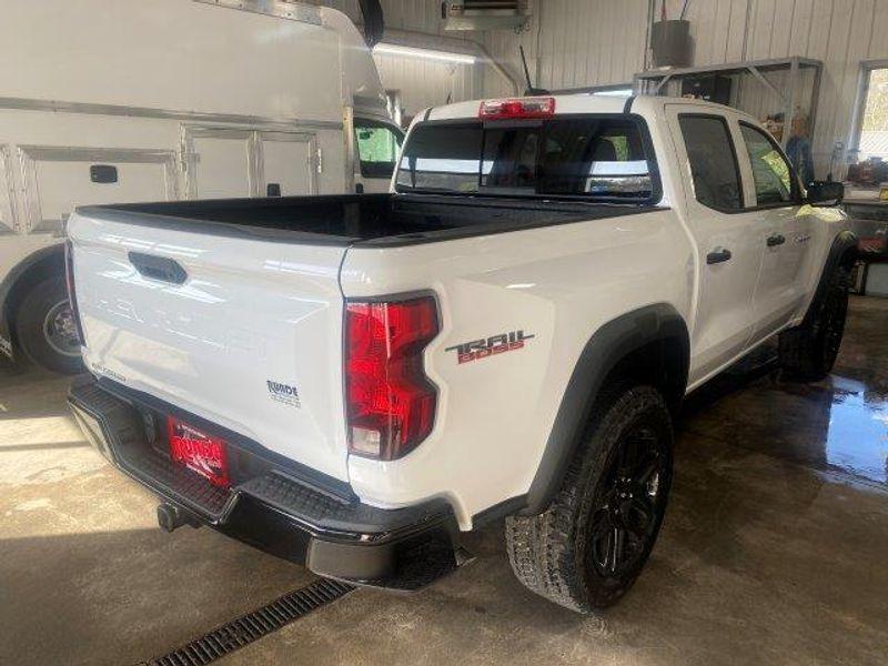 new 2024 Chevrolet Colorado car, priced at $40,360