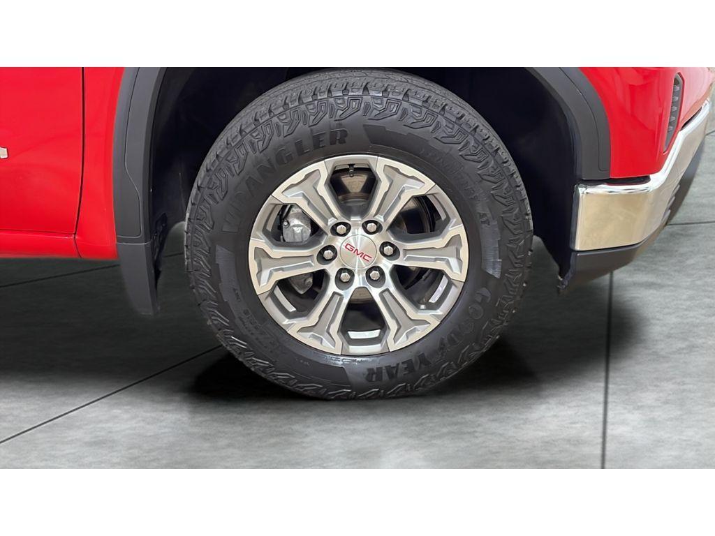used 2022 GMC Sierra 1500 car, priced at $34,990