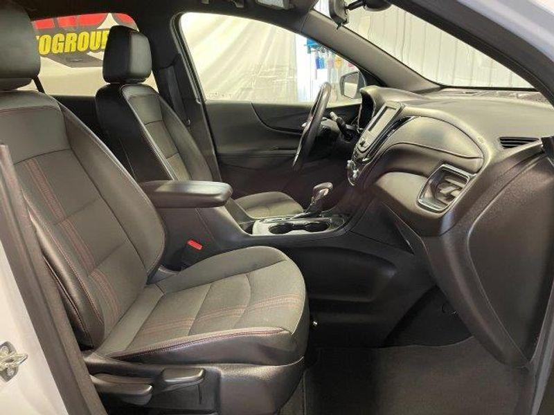 used 2022 Chevrolet Equinox car, priced at $25,493