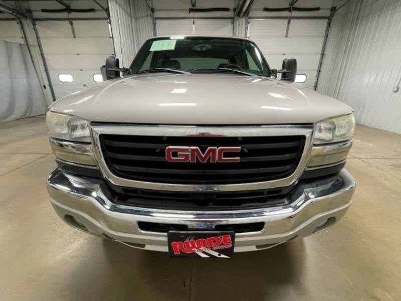 used 2006 GMC Sierra 2500 car, priced at $9,493