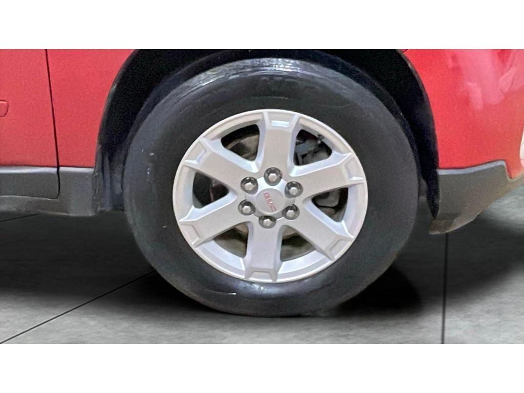 used 2014 GMC Acadia car, priced at $7,990