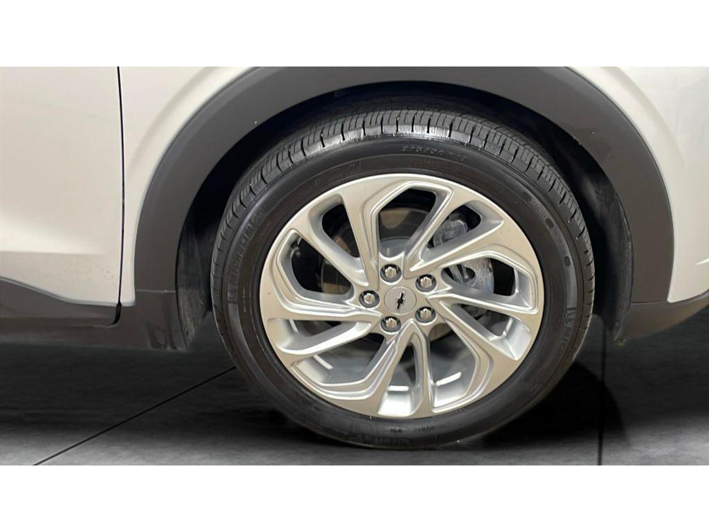used 2023 Chevrolet Bolt EUV car, priced at $21,940