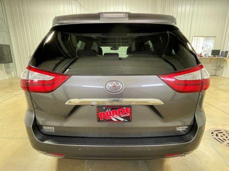 used 2019 Toyota Sienna car, priced at $27,772