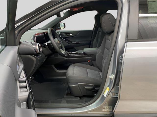 new 2025 Chevrolet Equinox car, priced at $32,325