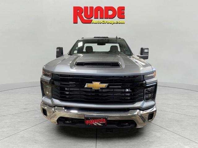 new 2025 Chevrolet Silverado 3500 car, priced at $62,800