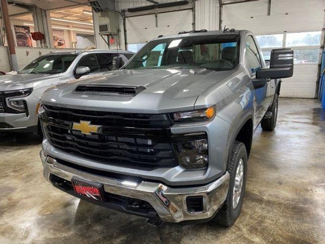 new 2025 Chevrolet Silverado 3500 car, priced at $62,800