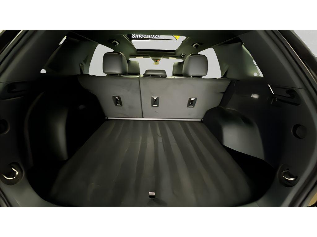 used 2025 Chevrolet Equinox car, priced at $31,441