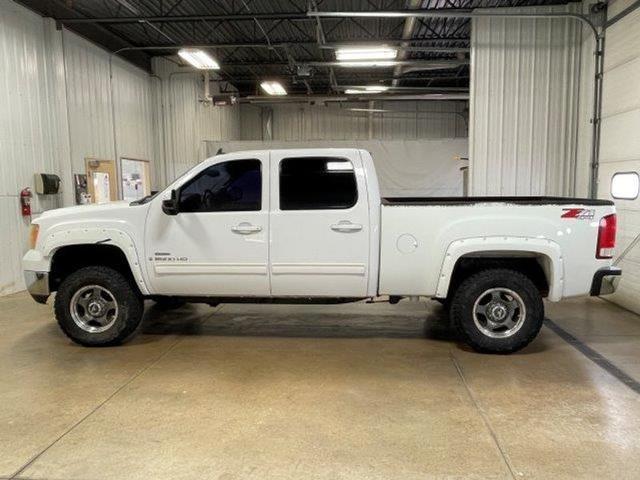 used 2009 GMC Sierra 2500 car, priced at $12,995