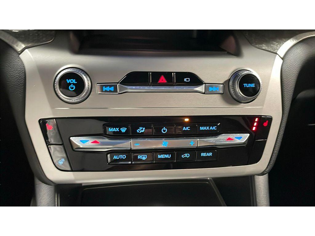 used 2022 Ford Explorer car, priced at $35,770