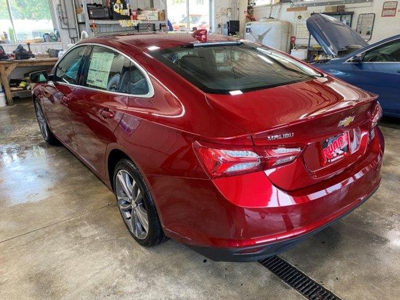 new 2024 Chevrolet Malibu car, priced at $34,090