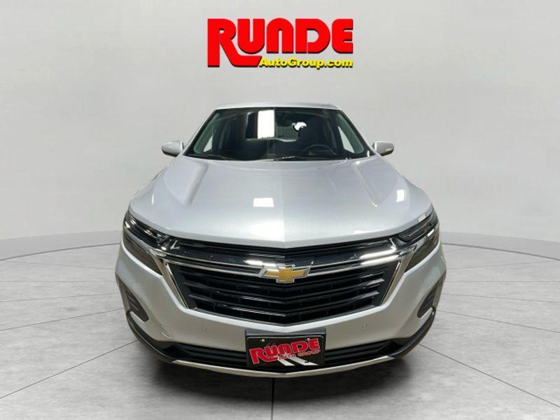 used 2022 Chevrolet Equinox car, priced at $24,641