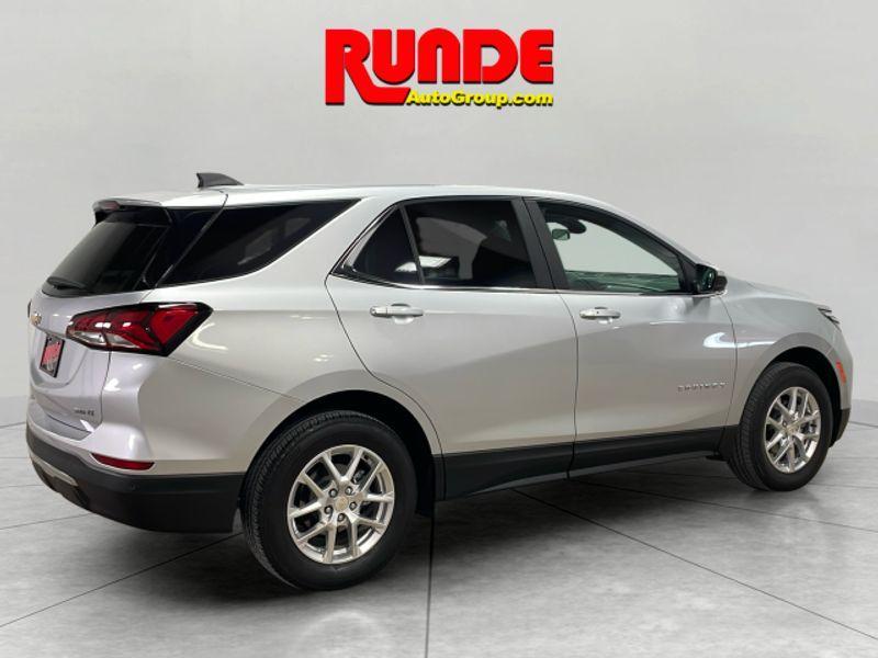 used 2022 Chevrolet Equinox car, priced at $24,641