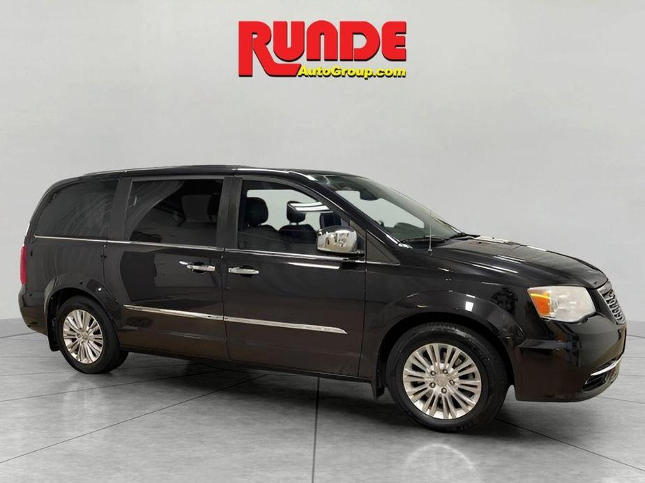 used 2014 Chrysler Town & Country car, priced at $10,771