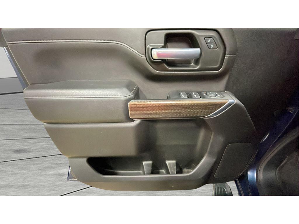 used 2022 Chevrolet Silverado 3500 car, priced at $53,990