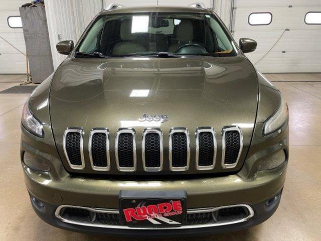 used 2015 Jeep Cherokee car, priced at $11,492