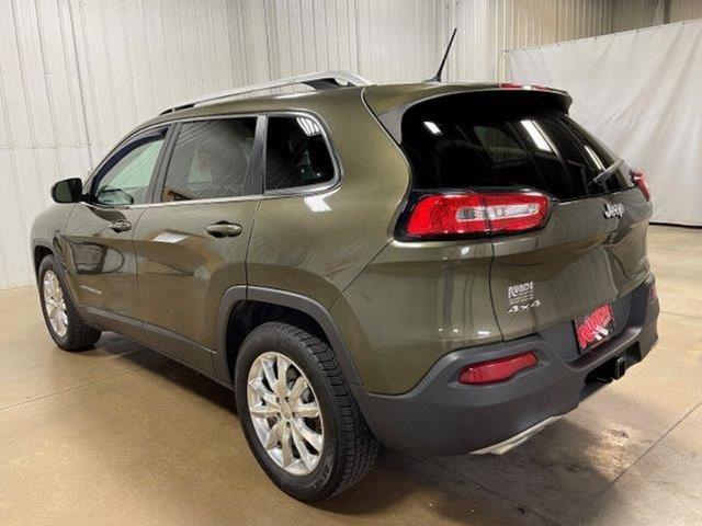 used 2015 Jeep Cherokee car, priced at $11,492