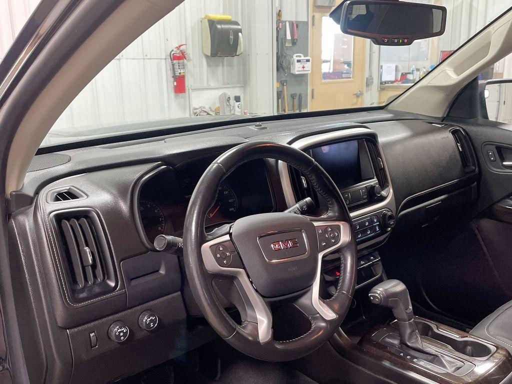 used 2021 GMC Canyon car, priced at $25,872