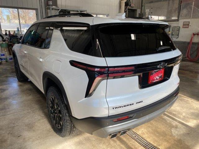 new 2025 Chevrolet Traverse car, priced at $56,400