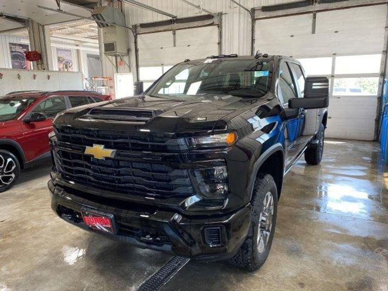 new 2024 Chevrolet Silverado 2500 car, priced at $53,895