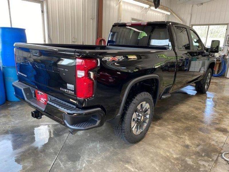 new 2024 Chevrolet Silverado 2500 car, priced at $53,895