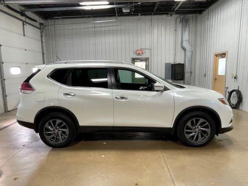 used 2016 Nissan Rogue car, priced at $11,981