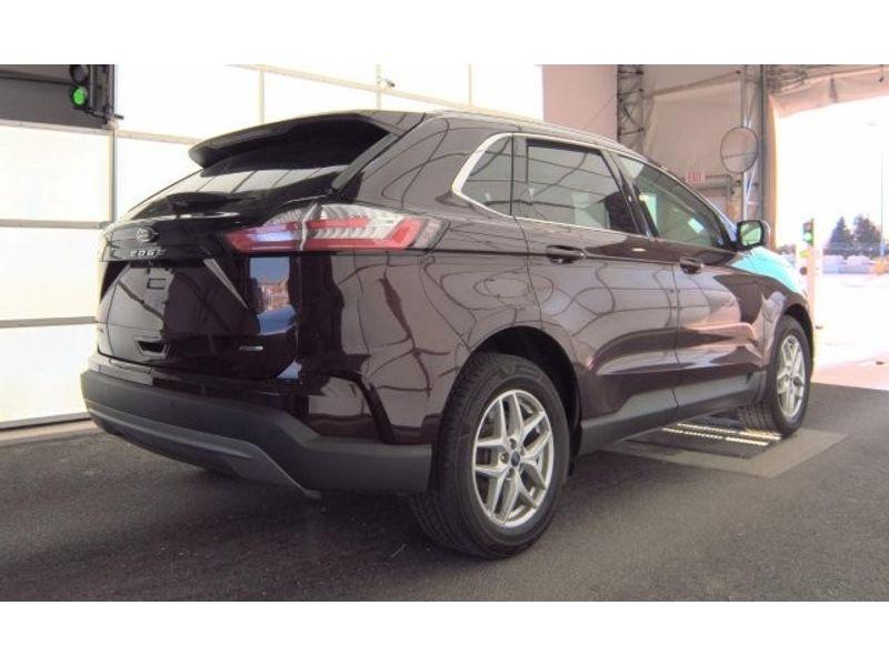used 2021 Ford Edge car, priced at $19,900