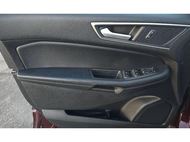 used 2021 Ford Edge car, priced at $19,900