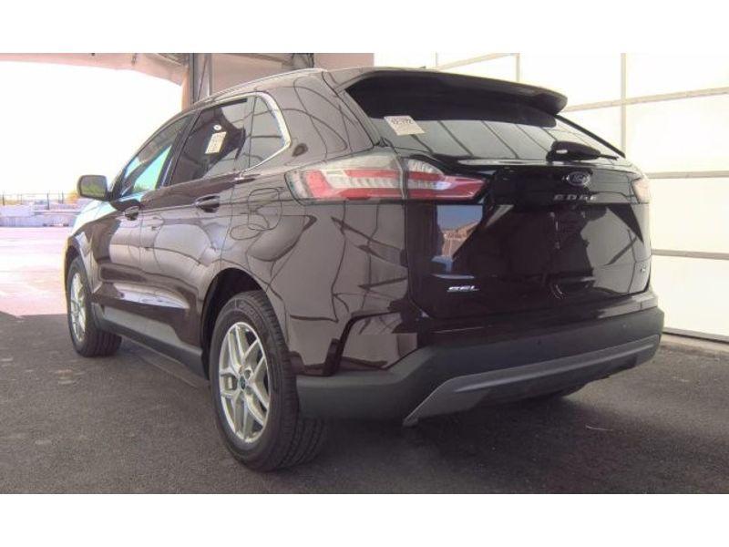 used 2021 Ford Edge car, priced at $19,900