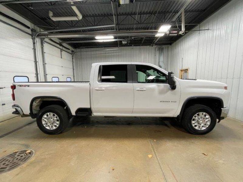 used 2021 Chevrolet Silverado 2500 car, priced at $39,580