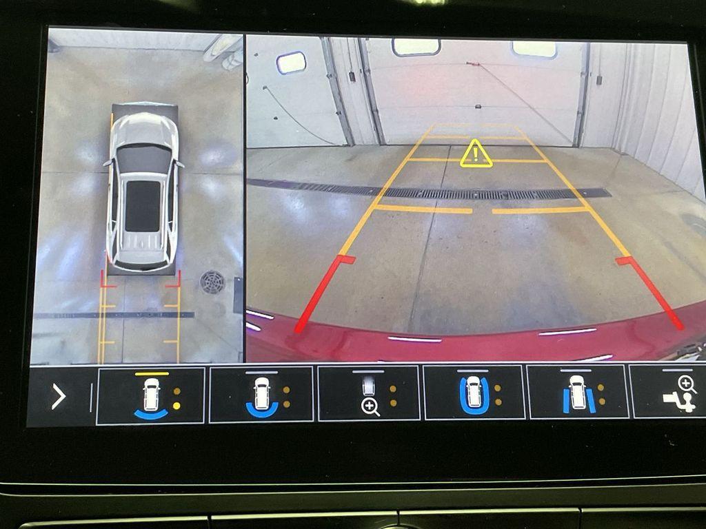 used 2021 Chevrolet Equinox car, priced at $21,500